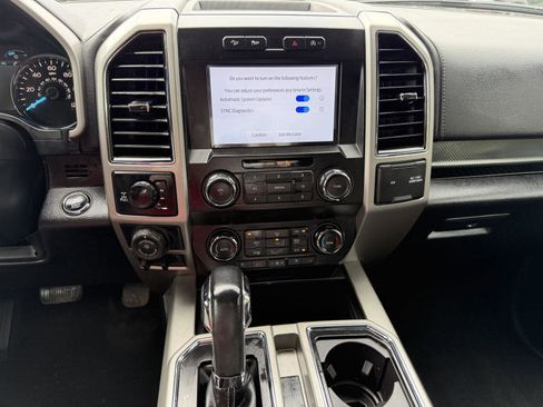 Used 2019 Ford F150 Lariat image 13