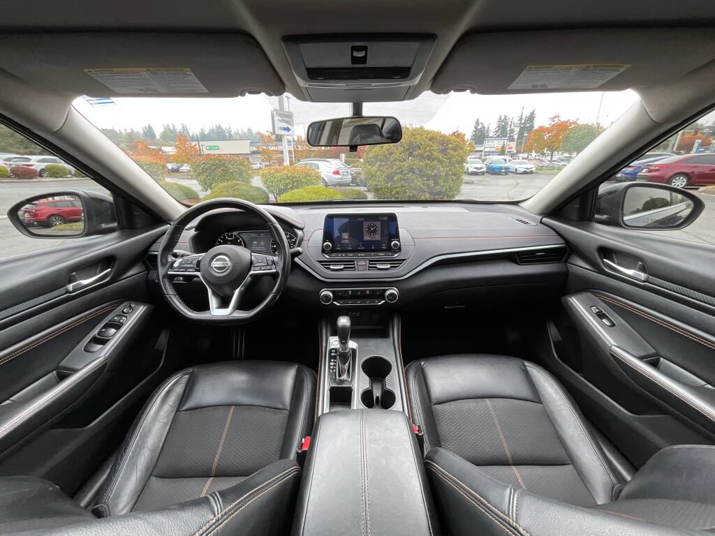 Used 2019 Nissan Altima 2.5 SR w/ SR Premium Package FWD image 14