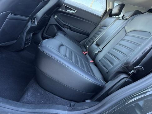 Certified 2024 Ford Edge SEL w/ Convenience Package image 11