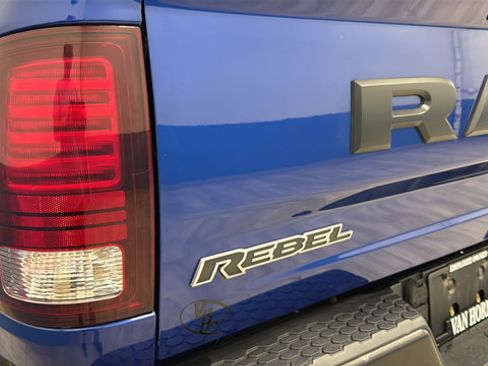 Used 2017 RAM 1500 Rebel w/ Luxury Group AWD/4WD image 40