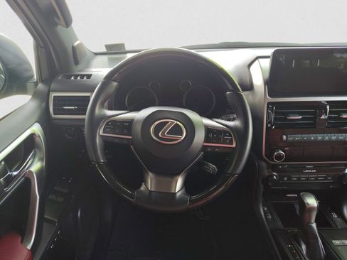 Used 2023 Lexus GX 460 Premium w/ Premium Package AWD/4WD image 16