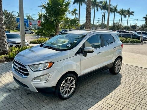 Used 2019 Ford EcoSport Titanium image 3