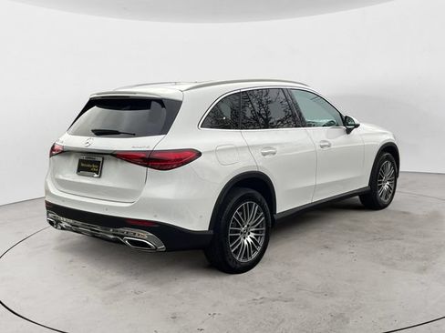 Used 2026 Mercedes-Benz GLC 300 4MATIC image 5
