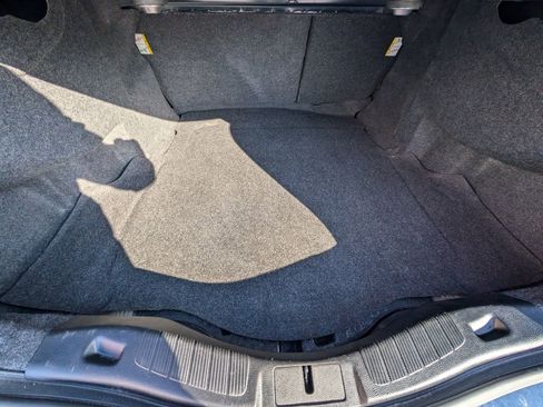 Used 2020 Ford Fusion SEL image 19