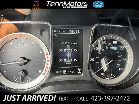 Used 2018 Nissan Titan PRO-4X w/ Pro-4x Convenience Package AWD/4WD image 18