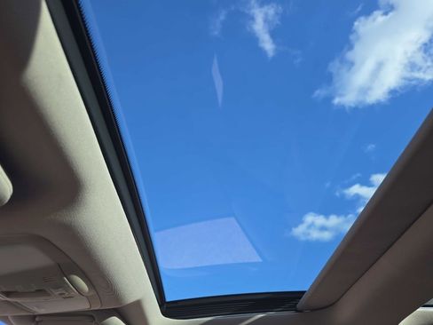 Used 2011 Nissan Murano SV image 18