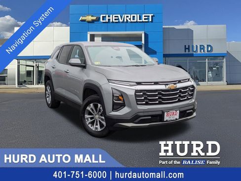 Used 2025 Chevrolet Equinox LT image 1