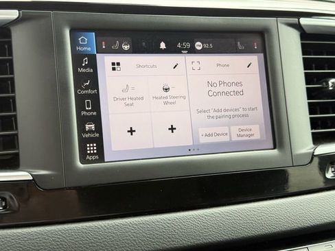 Used 2023 Chrysler Voyager LX FWD image 17