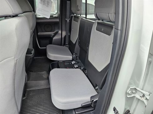 Used 2019 Toyota Tacoma 4x4 Access Cab image 20