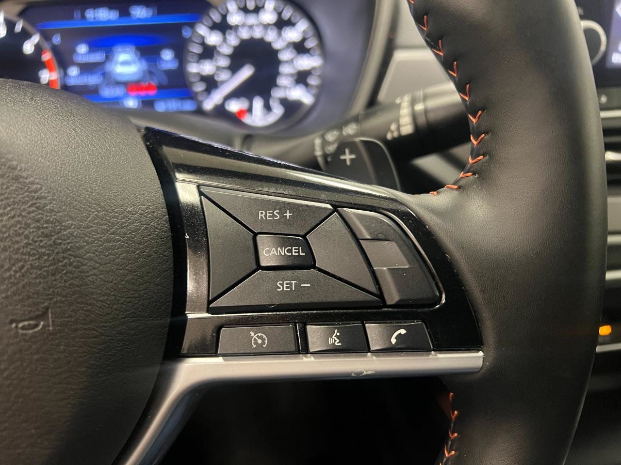 Used 2025 Nissan Altima 2.5 SR FWD image 38