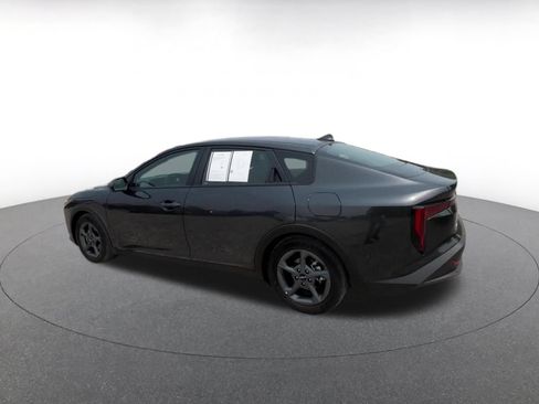 Used 2026 Kia K4 FWD image 10