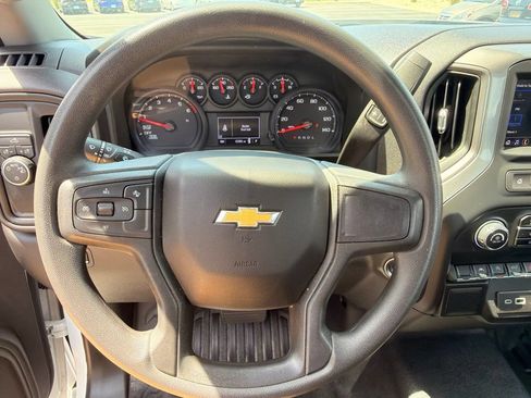 Used 2025 Chevrolet Silverado 1500 W/T RWD image 16