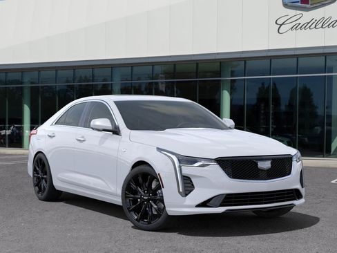 Used 2025 Cadillac CT4 Luxury image 8