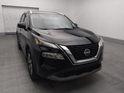 Used 2023 Nissan Rogue SV w/ SV Premium B Package FWD image 14