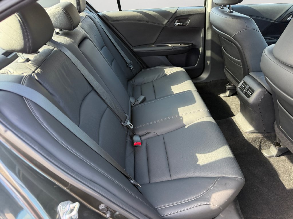 Used 2013 Honda Accord EX-L image 9