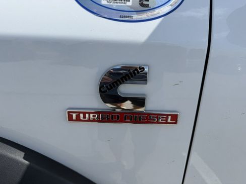 Used 2022 RAM 5500 Tradesman AWD/4WD image 27