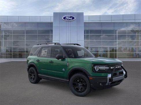 New 2025 Ford Bronco Sport Outer Banks w/ Sasquatch Outer Banks Package image 7