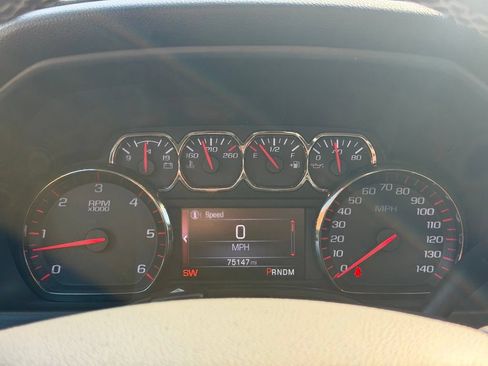 Used 2015 GMC Sierra 1500 SLE w/ SLE Value Package AWD/4WD image 24