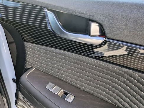 Used 2024 Hyundai Palisade Calligraphy image 35