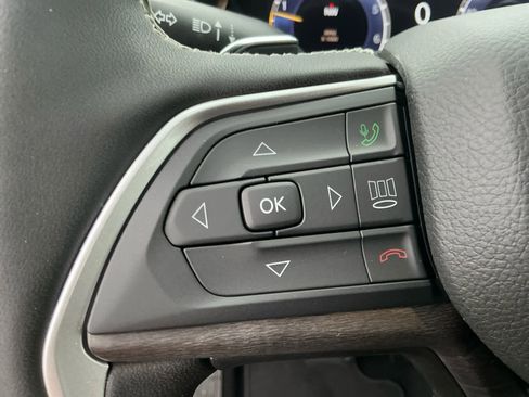 New 2025 Jeep Grand Cherokee Limited w/ Luxury Tech Group II image 22