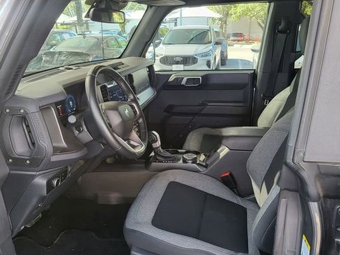 Used 2025 Ford Bronco Big Bend AWD/4WD image 3