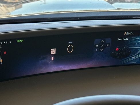 New 2026 Lincoln Nautilus Premier AWD/4WD image 24