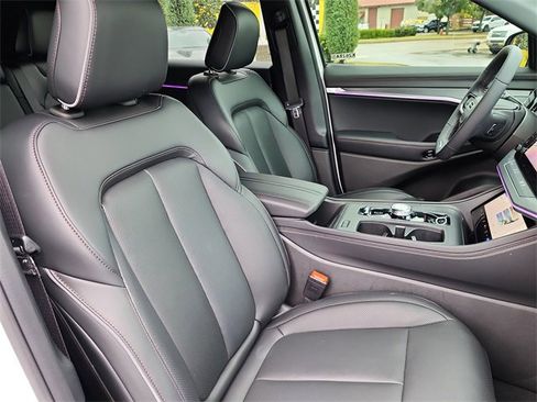 Used 2025 Jeep Wagoneer S Limited image 20