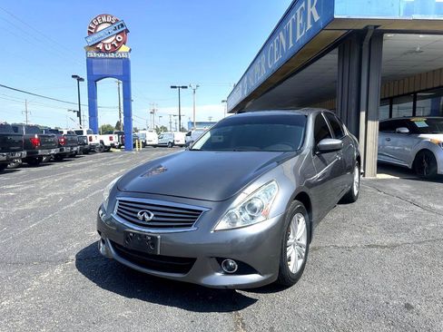 Used 2015 INFINITI Q40 4dr Sdn AWD w/ Navigation Package image 1