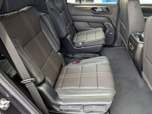 Used 2026 Chevrolet Tahoe High Country w/ Sun And Tow Package AWD/4WD image 26