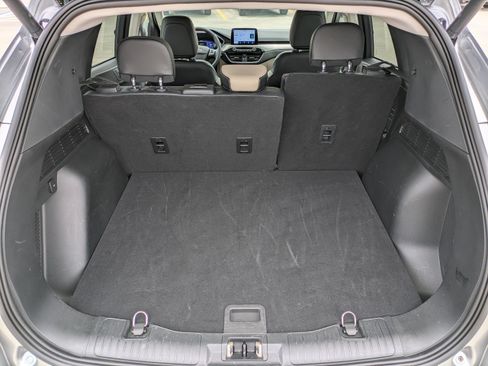 Used 2021 Ford Escape Titanium FWD image 11
