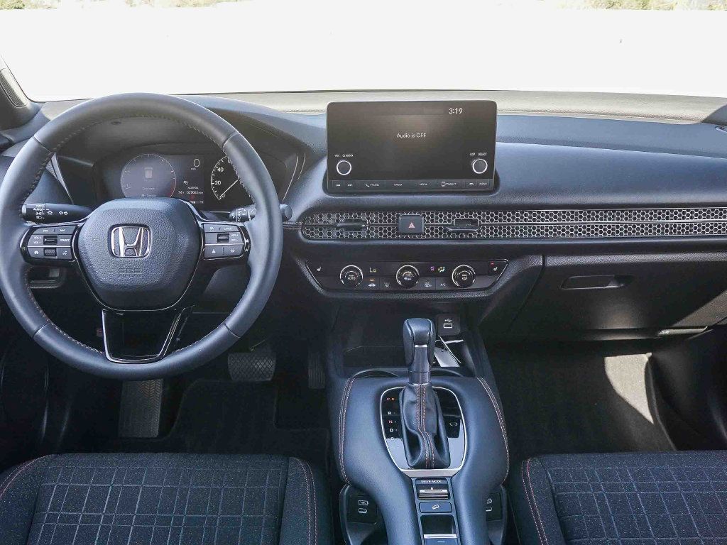 Certified 2024 Honda HR-V Sport image 12