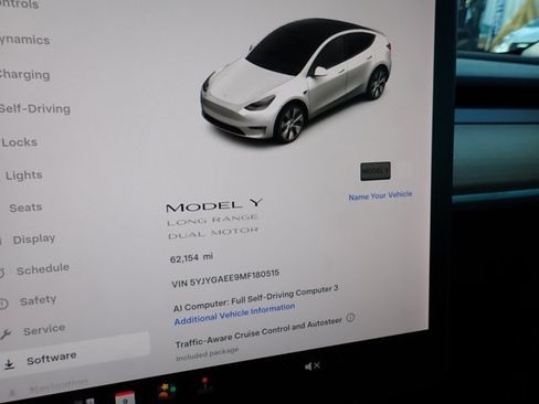 Used 2021 Tesla Model Y Long Range AWD/4WD image 15