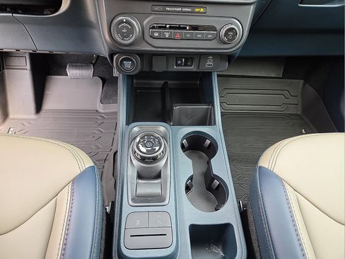 New 2026 Ford Maverick Lariat AWD/4WD image 25