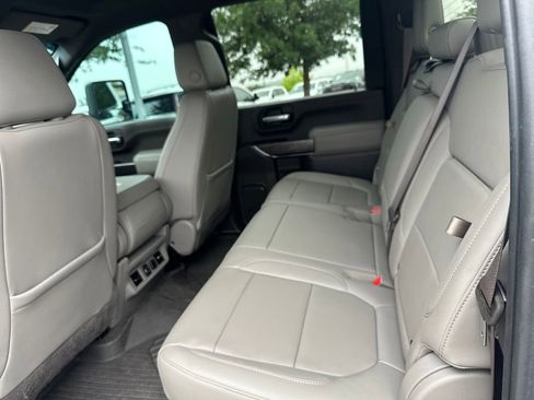 Used 2020 Chevrolet Silverado 3500 LTZ AWD/4WD image 29