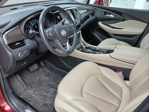 Used 2019 Buick Envision Premium AWD/4WD image 4