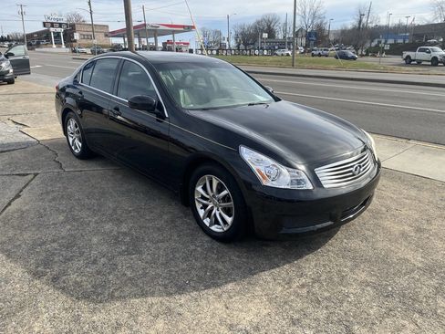 Used 2008 INFINITI G35 Journey w/ Premium Pkg image 2