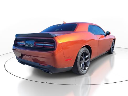 Used 2022 Dodge Challenger R/T w/ Plus Package image 4
