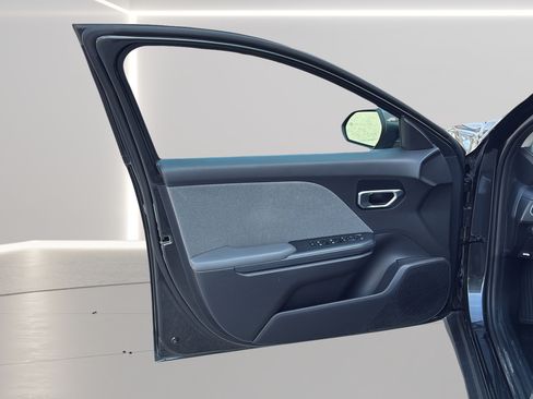 Certified 2025 Kia K4 EX FWD image 11