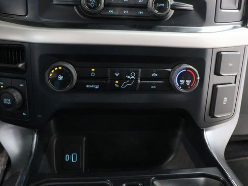 Used 2023 Ford F150 XLT image 10