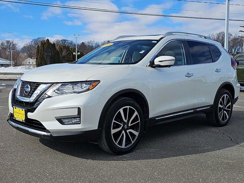 Used 2019 Nissan Rogue SL w/ Premium Package image 3