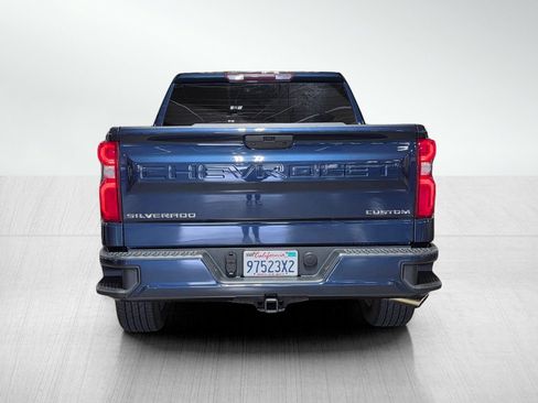 Used 2020 Chevrolet Silverado 1500 Custom w/ Custom Value Package RWD image 6