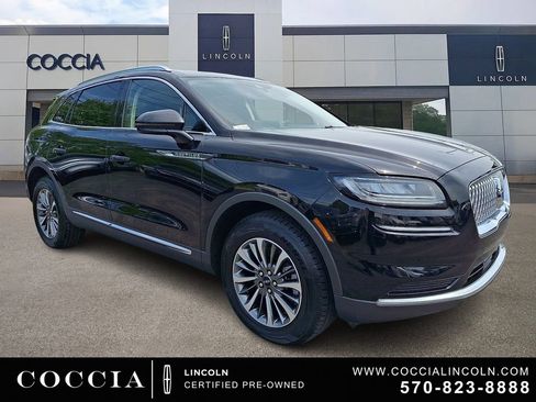 Certified 2023 Lincoln Nautilus AWD image 3