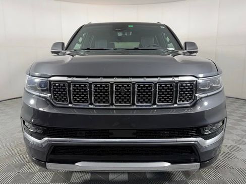 Used 2022 Jeep Grand Wagoneer Series II image 10