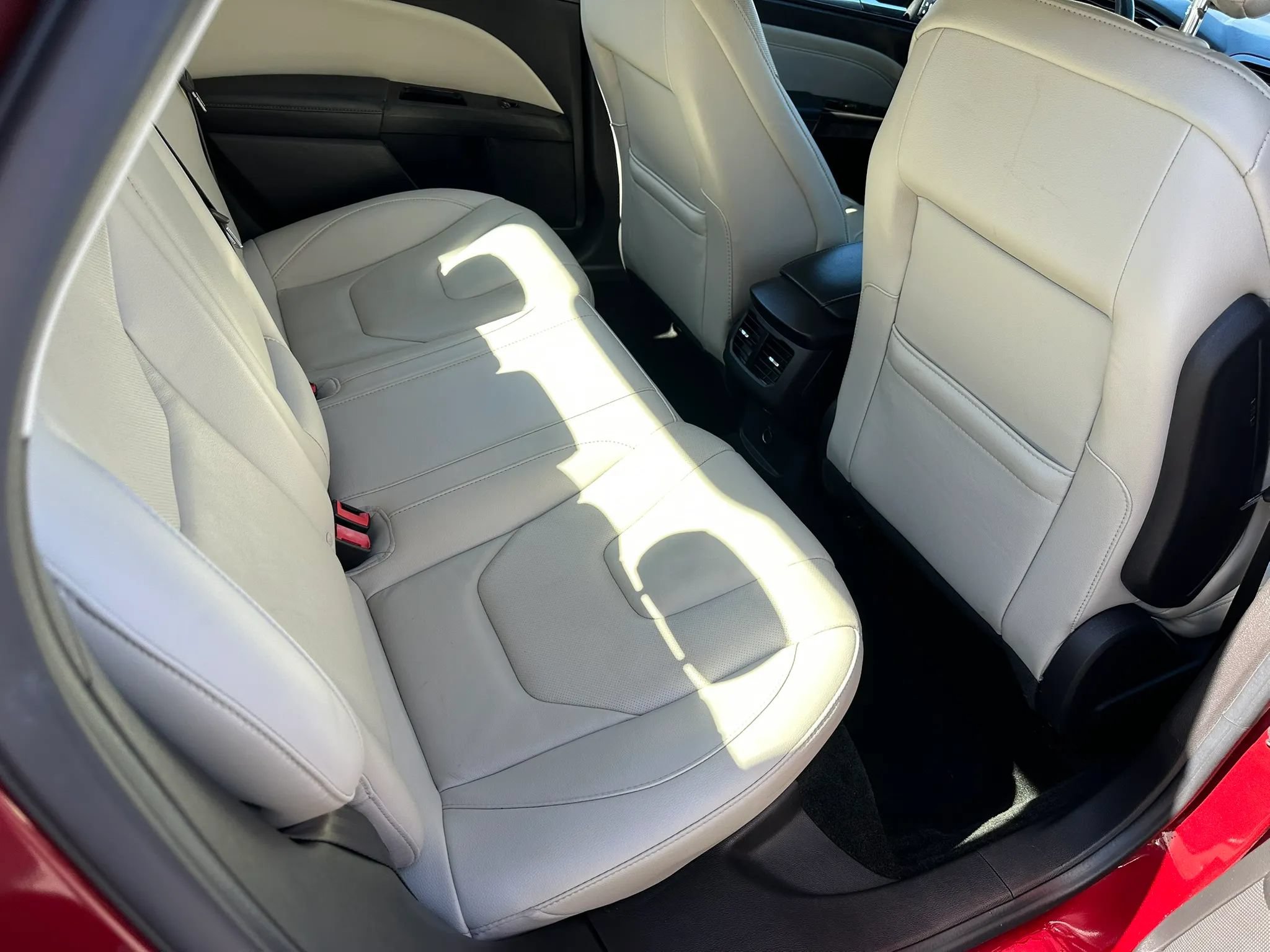 Used 2016 Ford Fusion Titanium AWD/4WD image 13