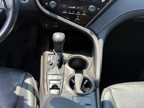 Used 2024 Toyota Camry XSE FWD image 18