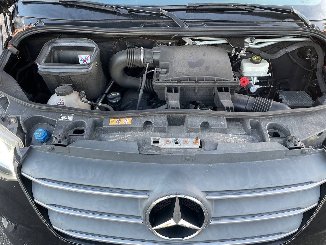 Used 2020 Mercedes-Benz Sprinter 2500 image 16