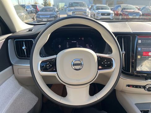 New 2025 Volvo XC60 B5 Plus w/ Protection Package Premier image 19