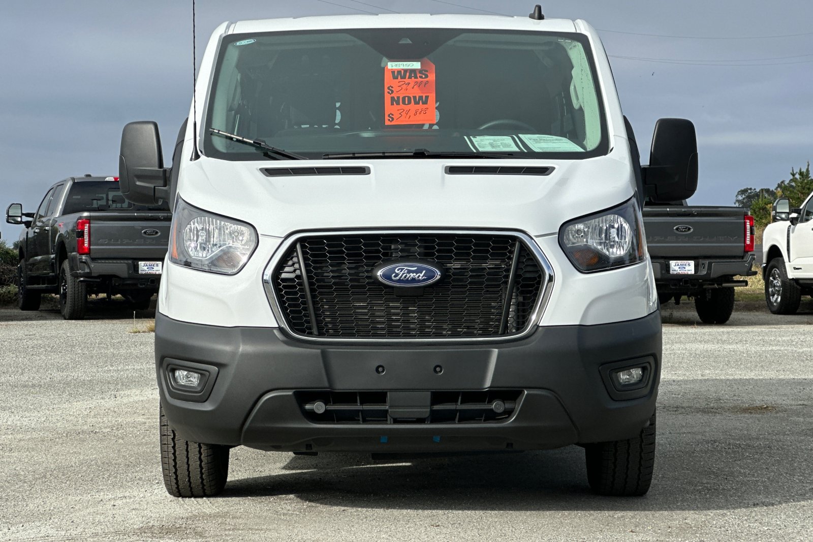 Used 2025 Ford Transit 250 Low Roof w/ Exterior Upgrade Package RWD image 8