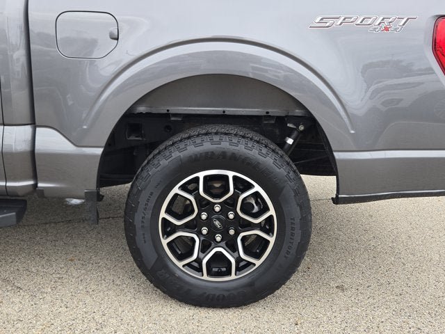 Used 2022 Ford F150 Lariat w/ Equipment Group 502A High AWD/4WD image 17