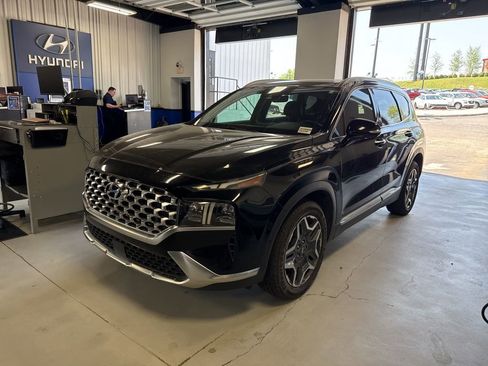 Used 2022 Hyundai Santa Fe Limited w/ Cargo Package image 1